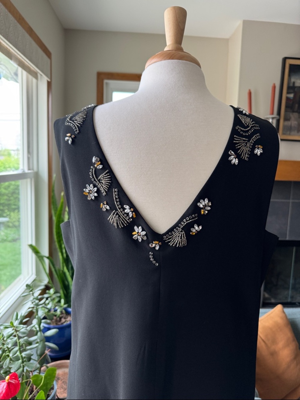 Lafayette 148 New York Black Sleeveless V-Neck Midi Dress with Beaded Accent - Picture 3 of 4